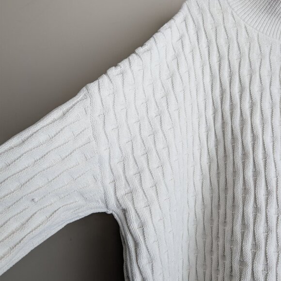 Lululemon Cable-Knit Relaxed-Fit sweater - Picture 8 of 12
